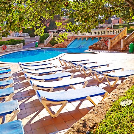 Sahara Nubia Gobi Hotell Ses Cadenes Exteriör bild The swimming pool of the hotel